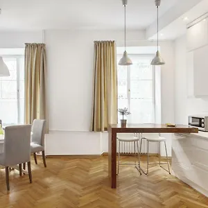 Apartment Bednarska Old Town, Warsaw