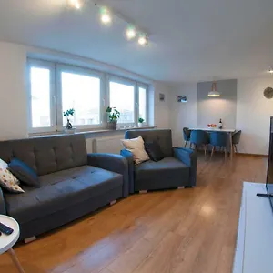 Apartamento Senatorska, Varsovia